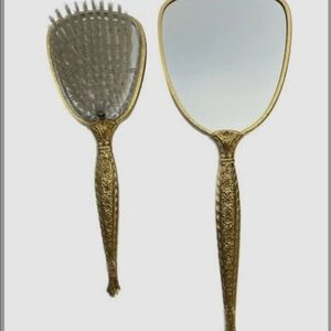 Vintage Elegant Gold Vanity Set